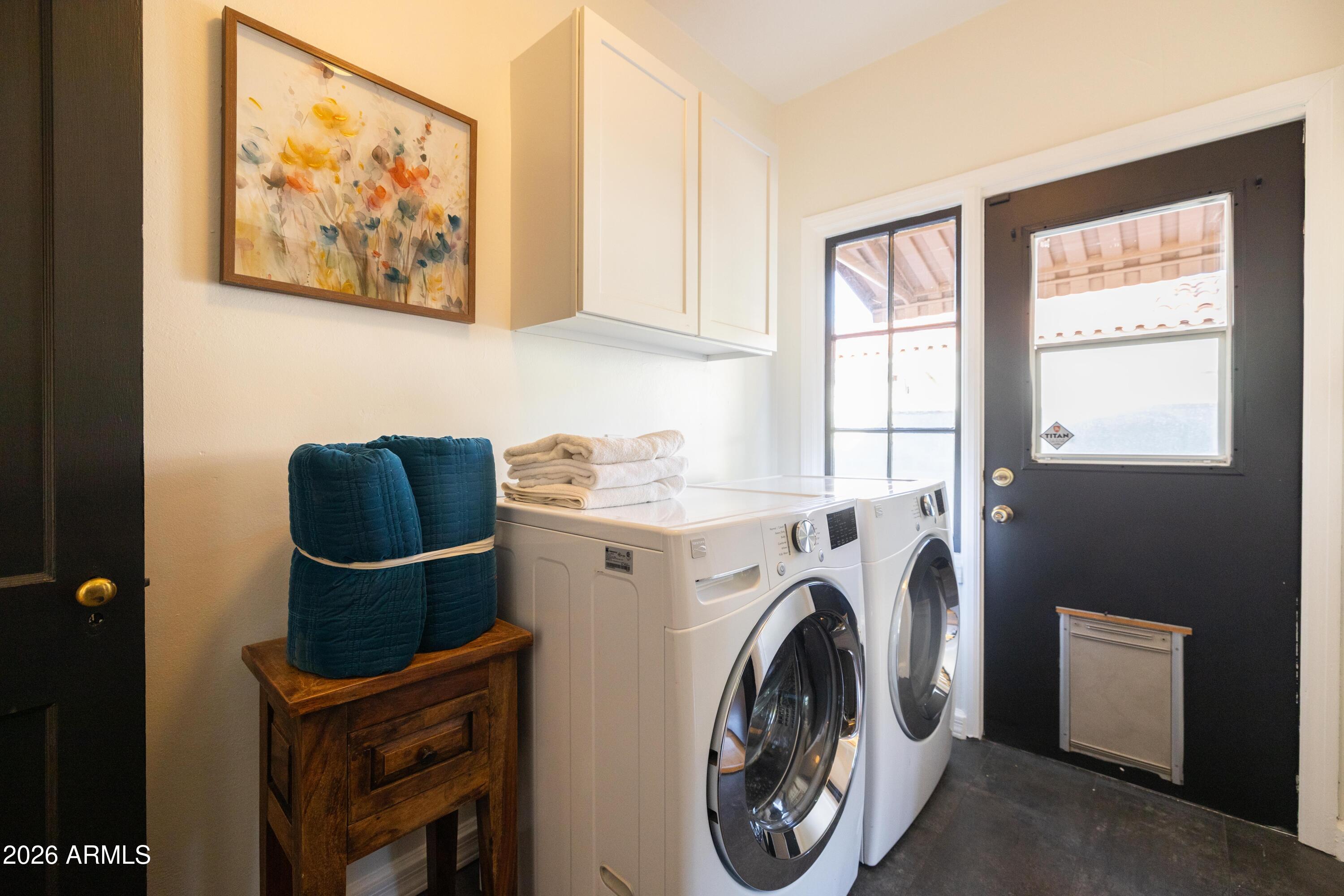 330 West Almeria Road Phoenix, AZ 85003 - Photo 24 of 66 Side Door