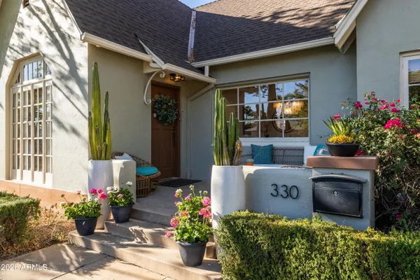 $1,000,000 | 330 West Almeria Road, Phoenix, AZ 85003