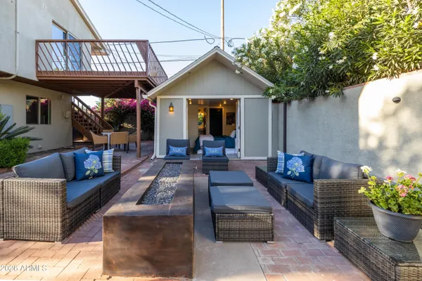 $1,000,000 | 330 West Almeria Road, Phoenix, AZ 85003