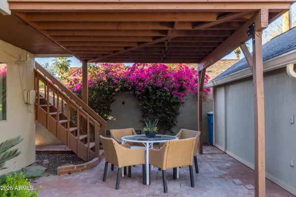$1,000,000 | 330 West Almeria Road, Phoenix, AZ 85003