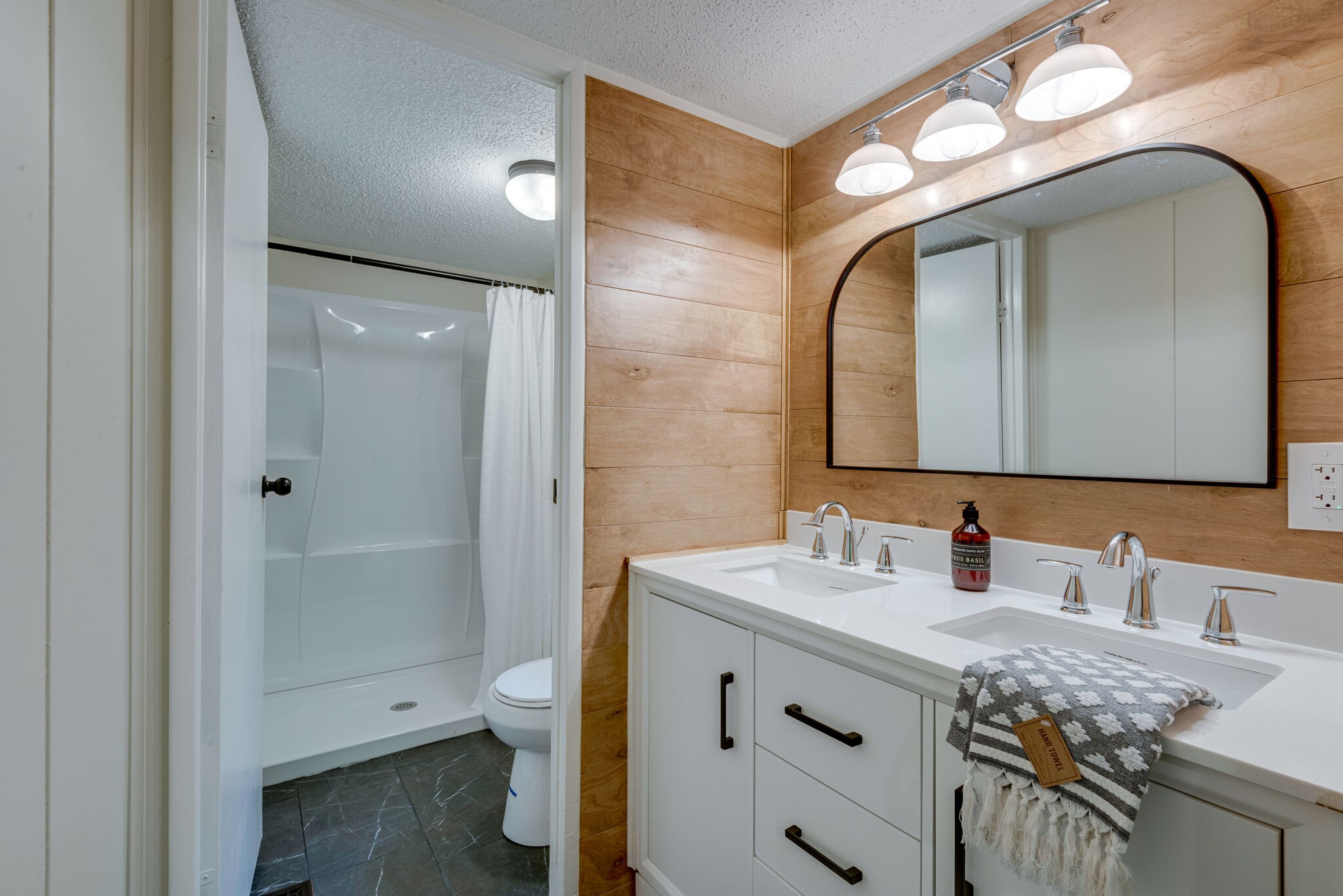 1063 Claylick Road White Bluff, TN 37187 - Photo 12 of 19 Gallery Image 12