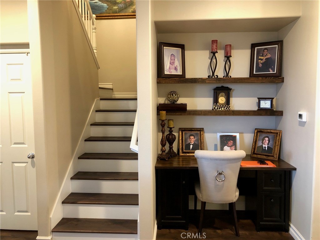 25530 Hemingway Avenue Stevenson Ranch, CA 91381 - Photo 5 of 29 a view of a room with furniture and entryway