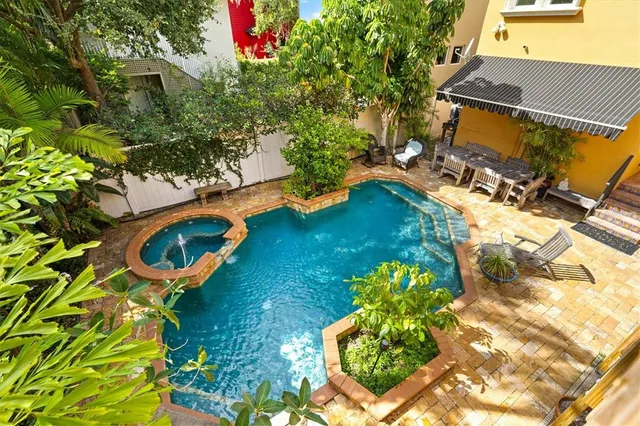 a view of a bird bath