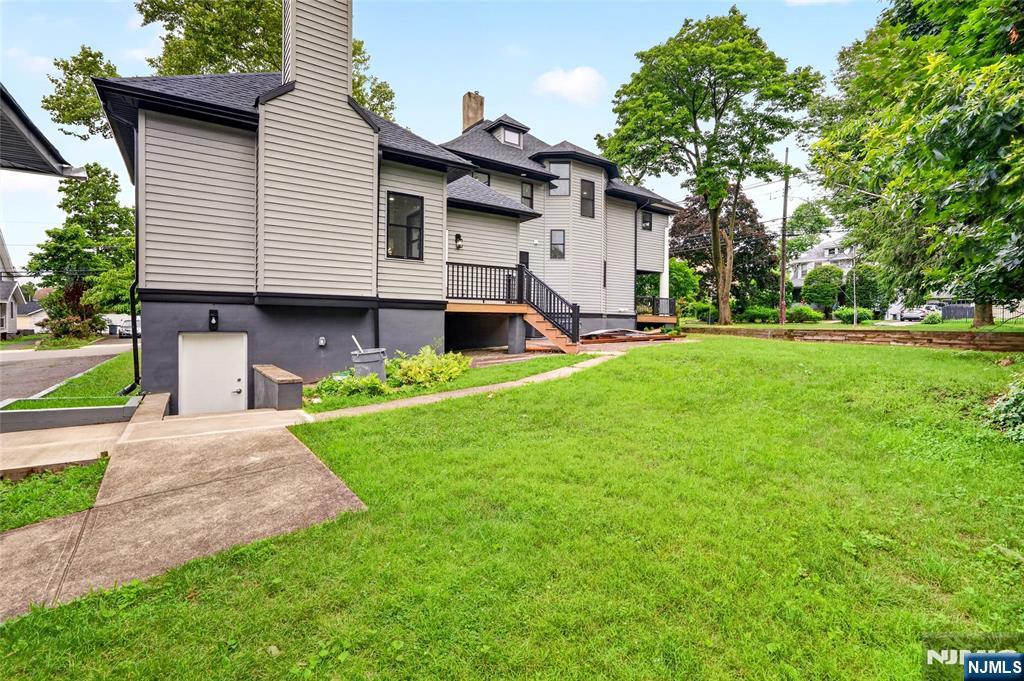 447 Queen Anne Road Teaneck, NJ 07666 - Photo 48 of 50