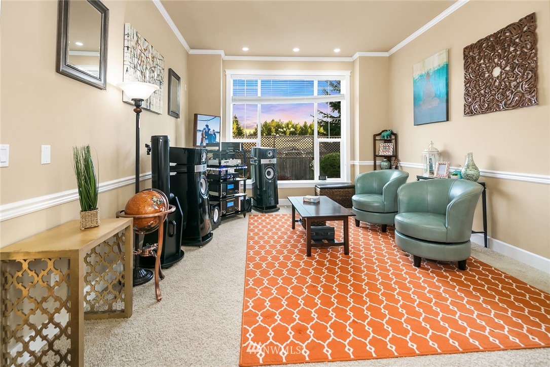 5318 Northeast 1st Street Renton, WA 98059 - Photo 11 of 25