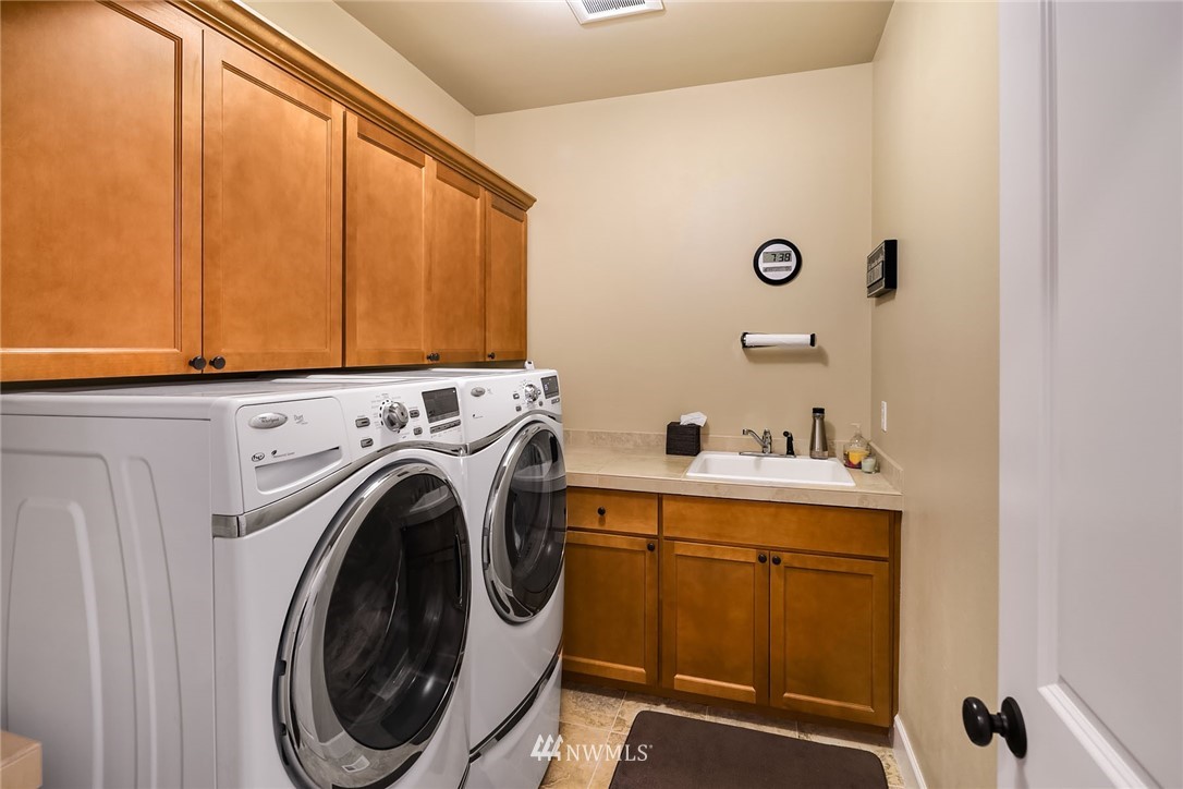 5318 Northeast 1st Street Renton, WA 98059 - Photo 24 of 25
