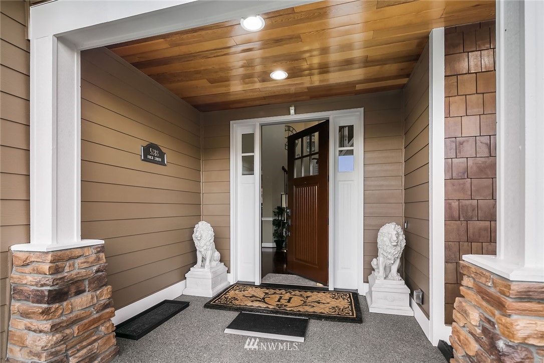 5318 Northeast 1st Street Renton, WA 98059 - Photo 4 of 25