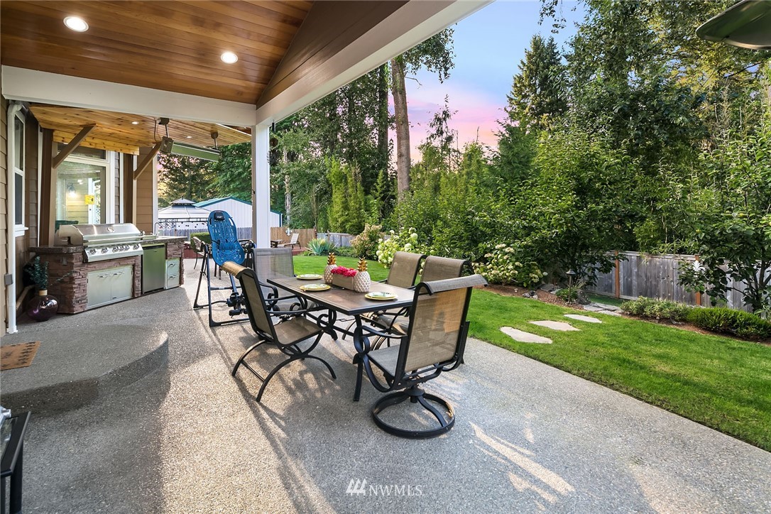 5318 Northeast 1st Street Renton, WA 98059 - Photo 6 of 25