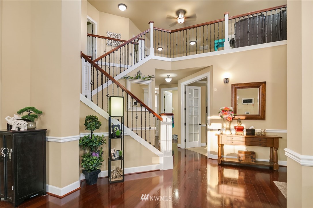 5318 Northeast 1st Street Renton, WA 98059 - Photo 10 of 25