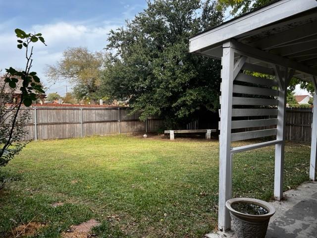 1802 Lewis Trail Grand Prairie, TX 75052 - Photo 12 of 13 Backyard