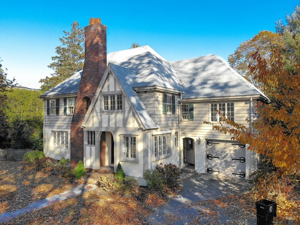 21 Hawthorne Road Swampscott, MA 01907 - Photo 1 of 32 Gallery Image 1