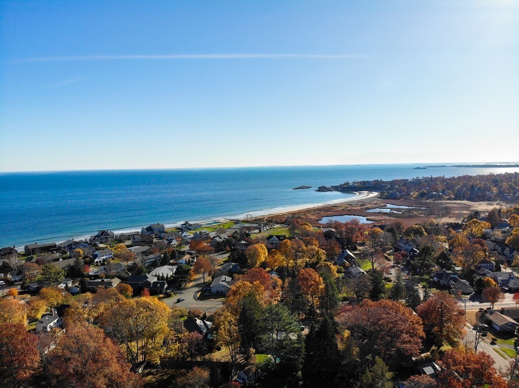 21 Hawthorne Road Swampscott, MA 01907 - Photo 2 of 32 Gallery Image 2