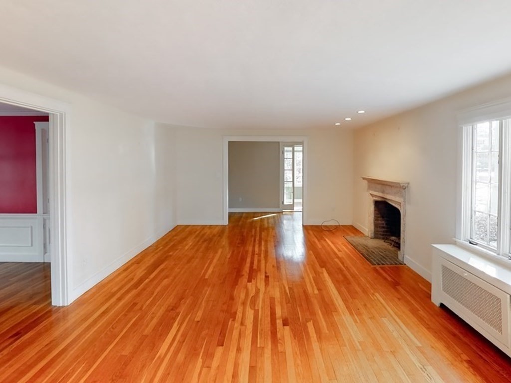 21 Hawthorne Road Swampscott, MA 01907 - Photo 6 of 32 Gallery Image 6