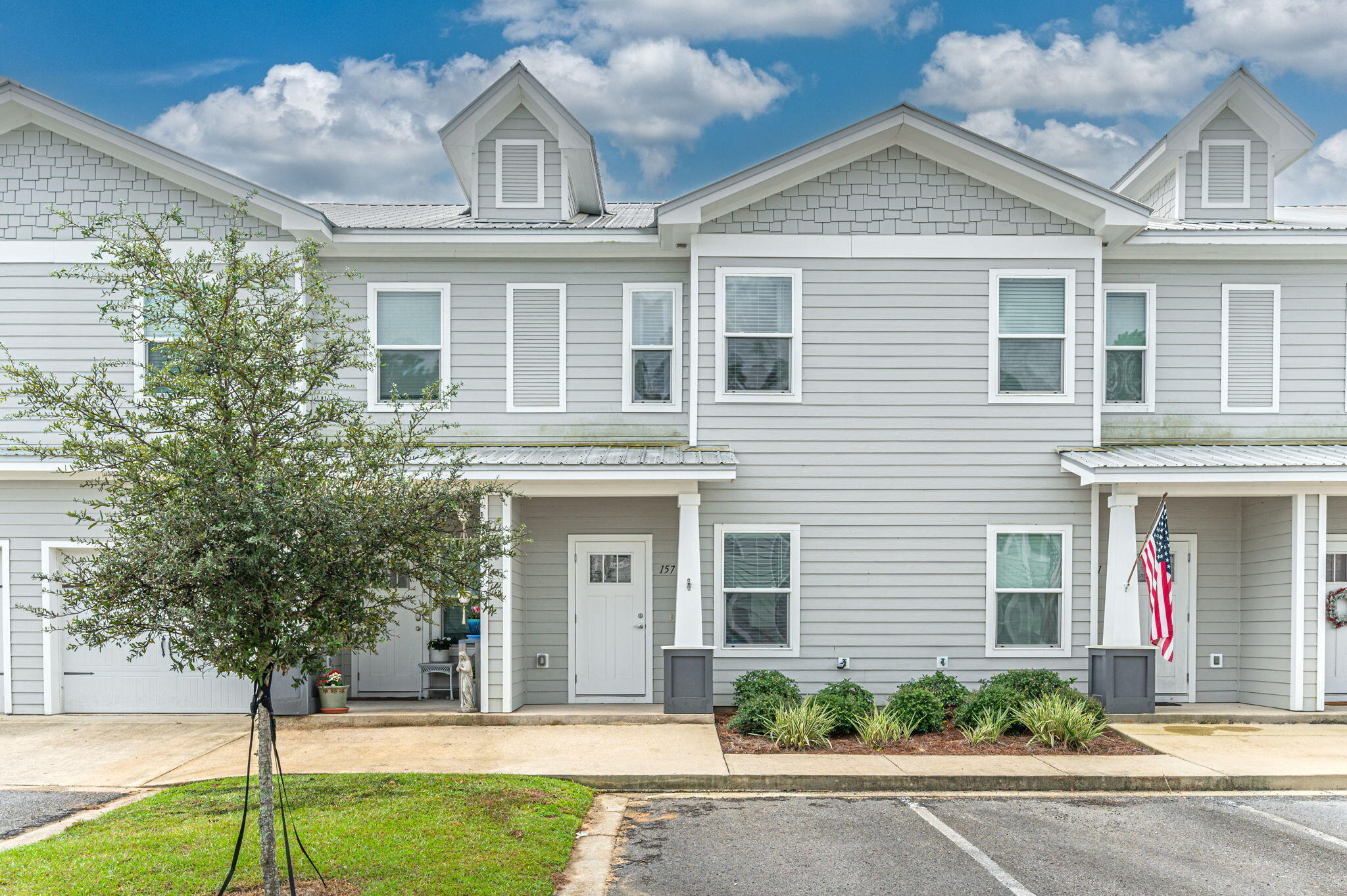 157 North Sand Palm Road Freeport, FL 32439 - Photo 2 of 32 2-web-or-mls-157 N Sand Palm Rd Exterior