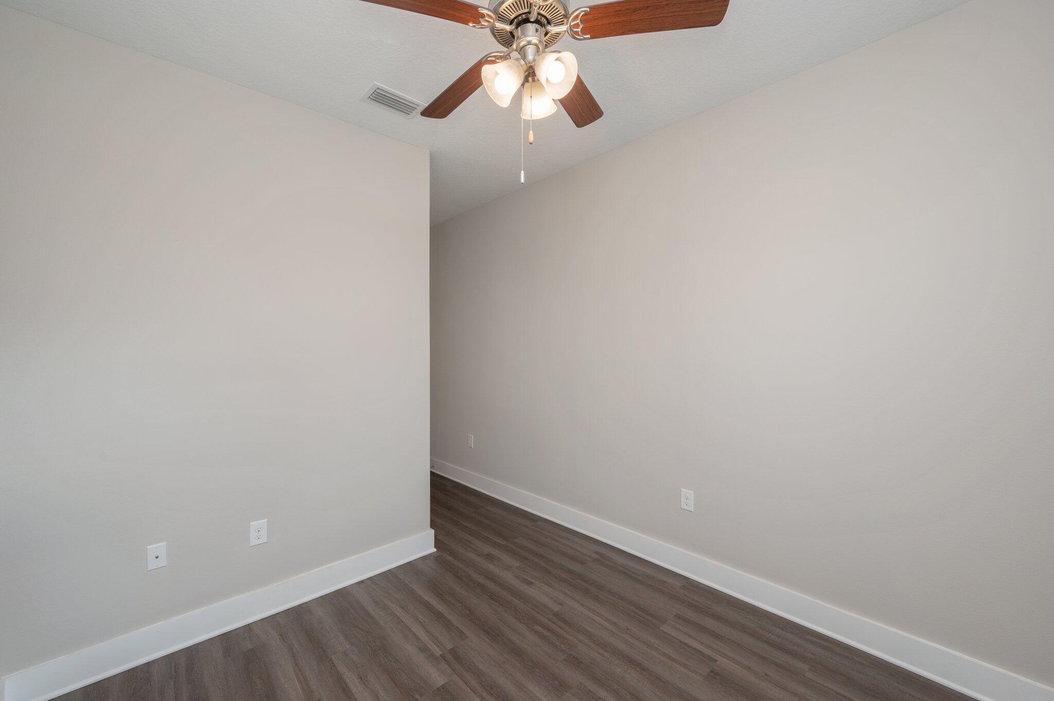 157 North Sand Palm Road Freeport, FL 32439 - Photo 23 of 32 24-web-or-mls-157 N Sand Palm Rd-20