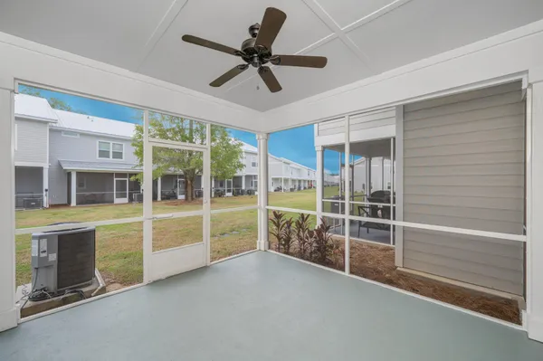 $1,700 | 157 North Sand Palm Road, Freeport, FL 32439