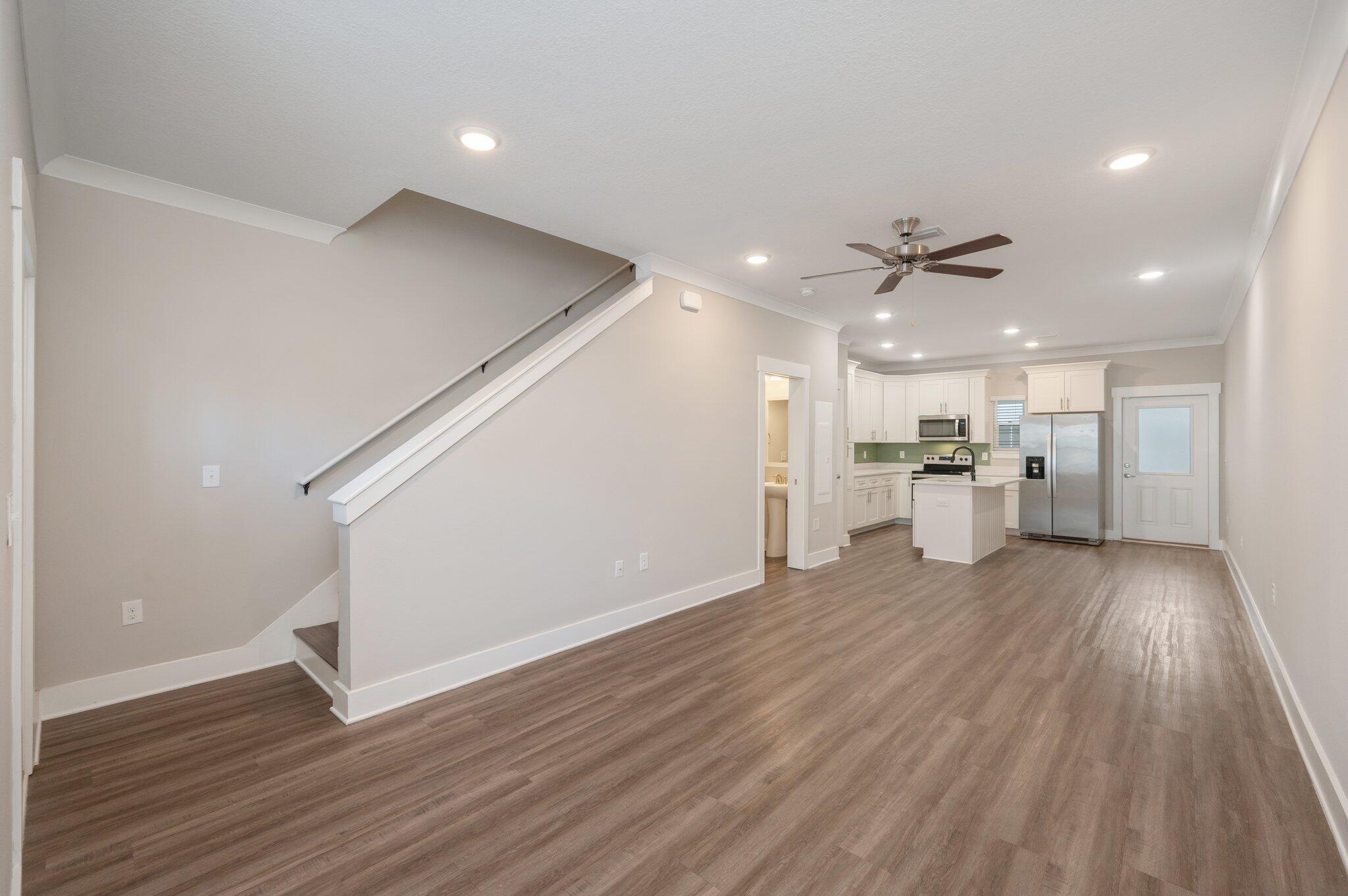 157 North Sand Palm Road Freeport, FL 32439 - Photo 6 of 32 7-web-or-mls-157 N Sand Palm Rd-03