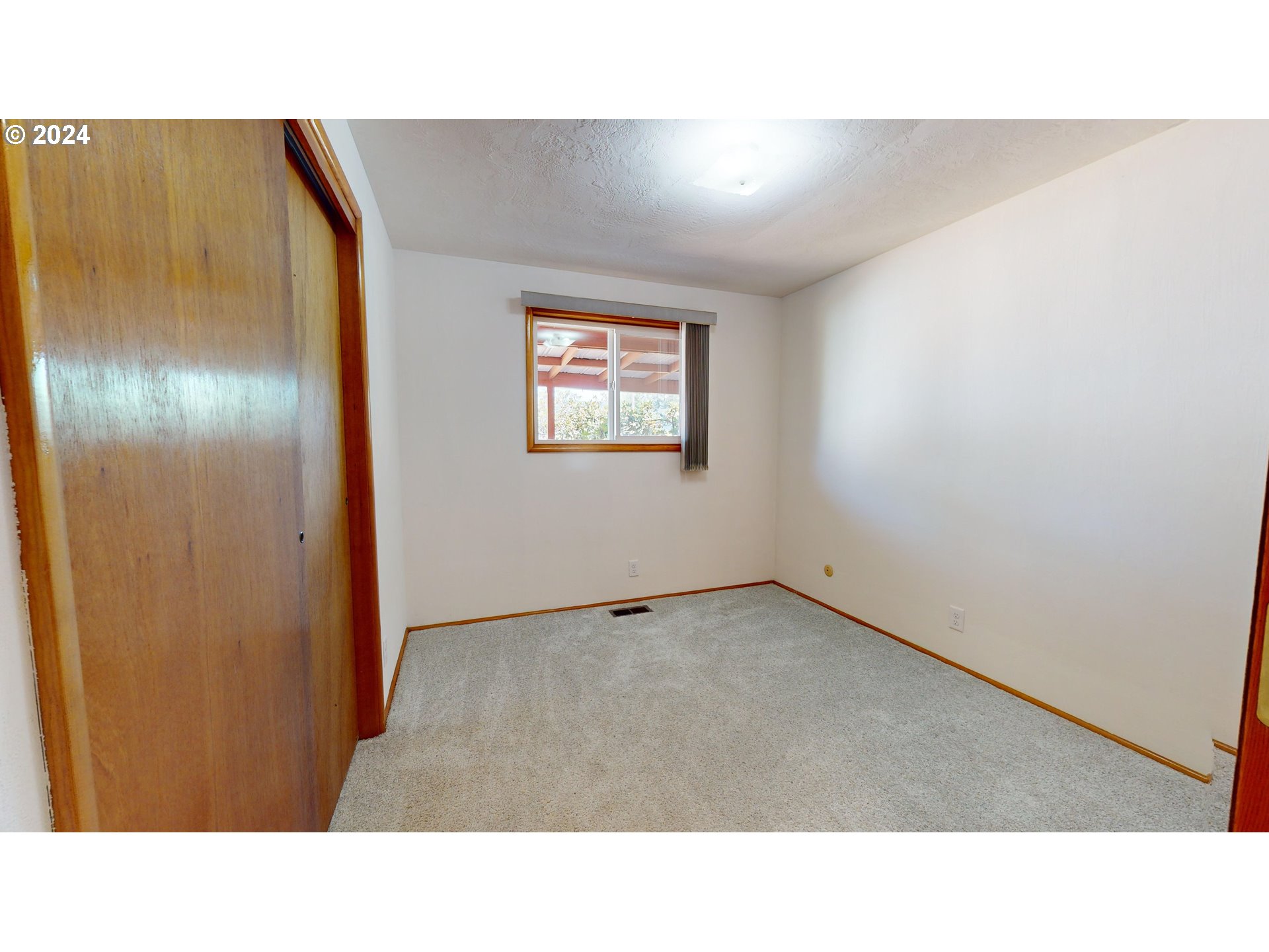 4675 Daisy Street Springfield, OR 97478 - Photo 17 of 43