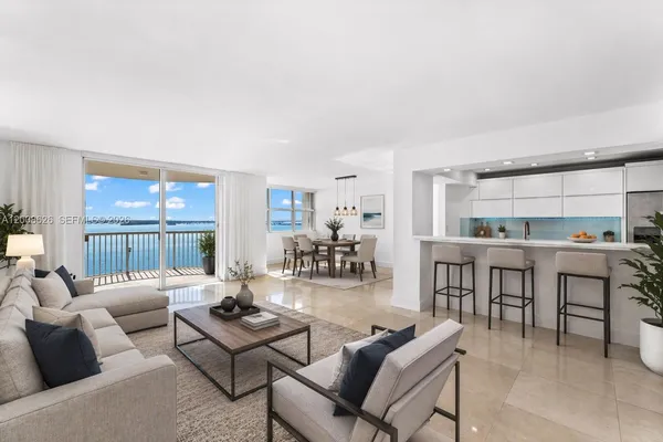 $7,000 | 1420 Brickell Bay Drive, Unit 1001A, Miami, FL 33131