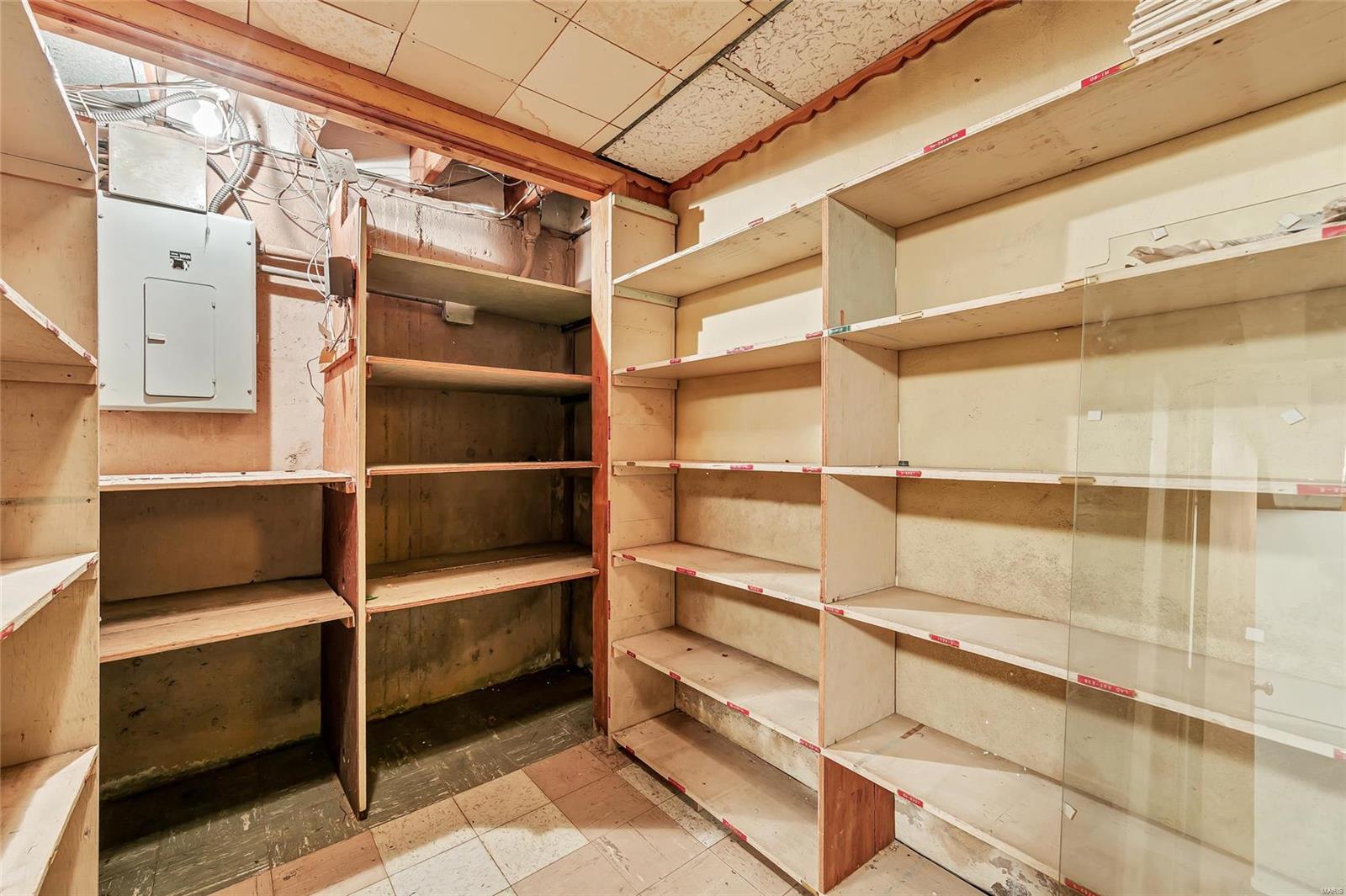9865 East Concord Road St. Louis, MO 63128 - Photo 33 of 43 Gallery Image 33