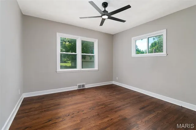 $224,900 | 1375 South New Florissant Road, Florissant, MO 63031