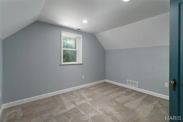 $224,900 | 1375 South New Florissant Road, Florissant, MO 63031