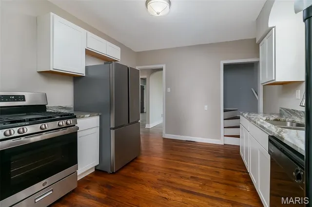 $224,900 | 1375 South New Florissant Road, Florissant, MO 63031