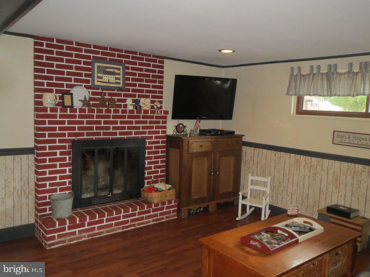 2265 East Buck Road Pennsburg, PA 18073 - Photo 2 of 25 Gallery Image 2