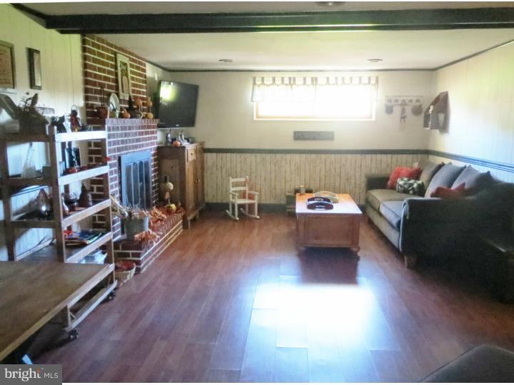 2265 East Buck Road Pennsburg, PA 18073 - Photo 13 of 25 Gallery Image 13