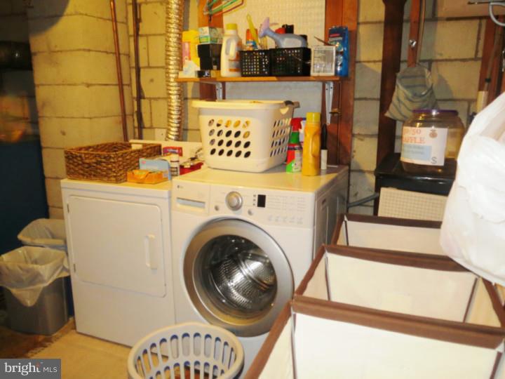 2265 East Buck Road Pennsburg, PA 18073 - Photo 18 of 25 Gallery Image 18