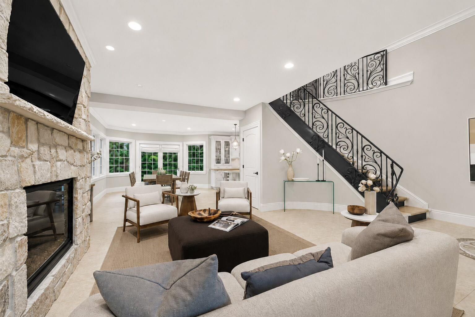 2015 Kenneys Road Southold, NY 11971 - Photo 6 of 37 Gallery Image 6
