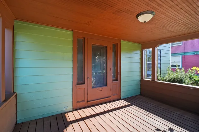 $449,900 | 95 Dickinson Street, Springfield, MA 01108