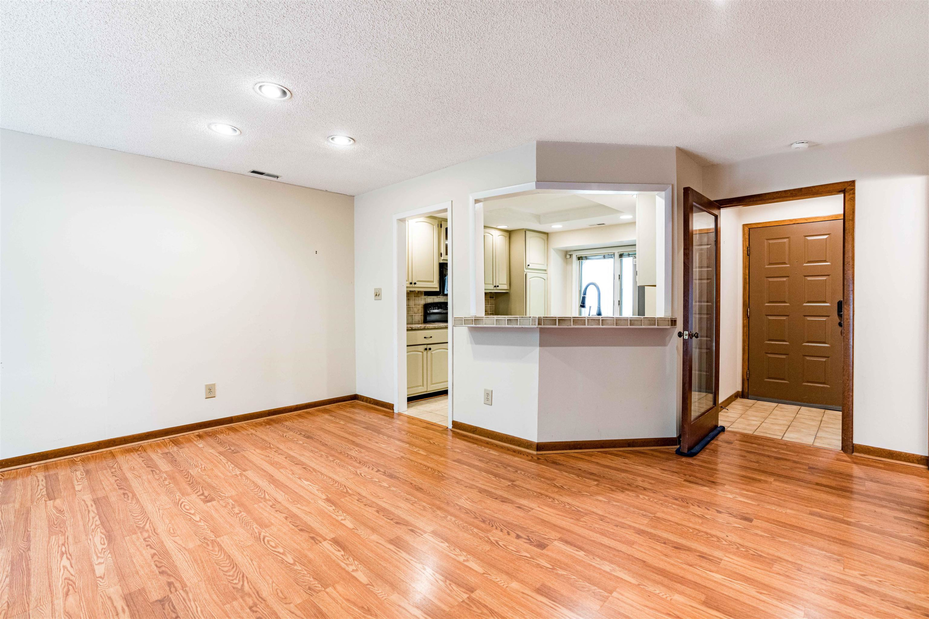 4335 Sunscape Lane Raleigh, NC 27613 - Photo 9 of 31 Photo 9