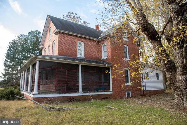 a picture of floor plan