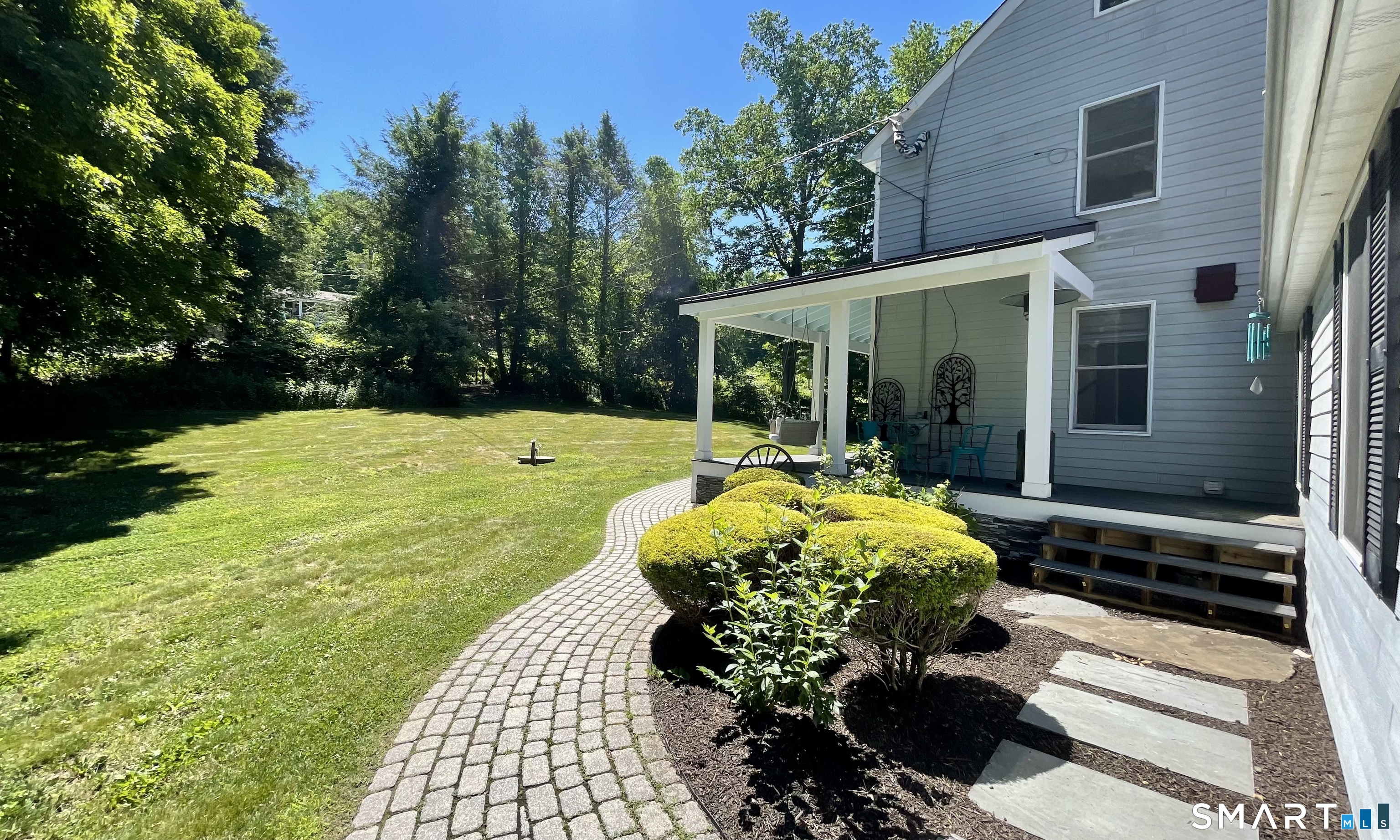 285 Wooding Hill Road Bethany, CT 06524 - Photo 26 of 33