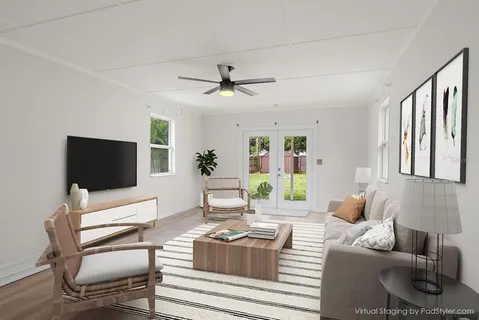 $415,000 | 5525 Pine Circle Northeast, St. Petersburg, FL 33703