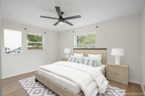 $415,000 | 5525 Pine Circle Northeast, St. Petersburg, FL 33703