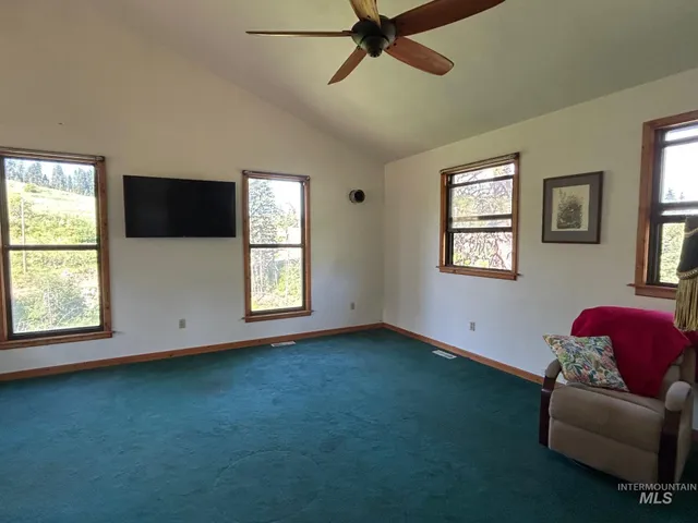 $319,000 | 162 Friendship Lane, Kamiah, ID 83536