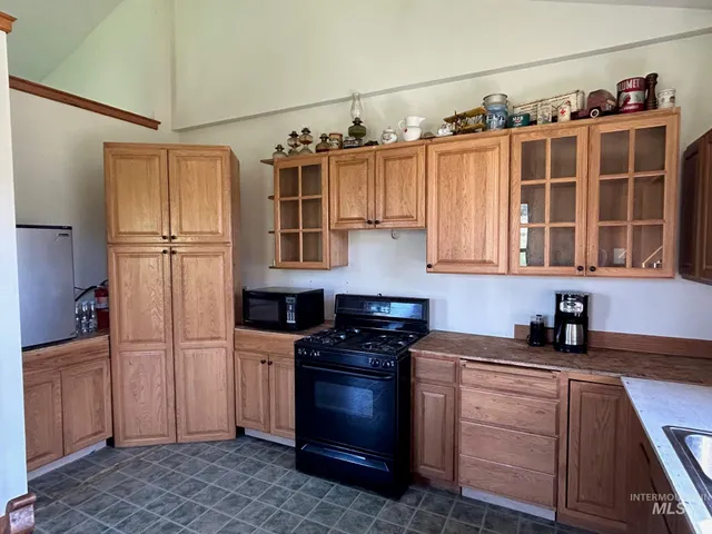 $319,000 | 162 Friendship Lane, Kamiah, ID 83536