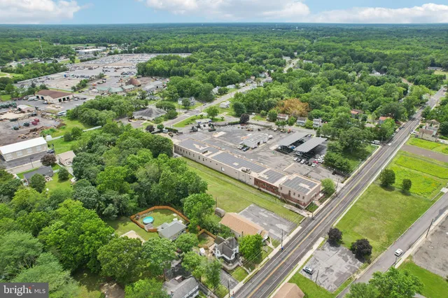 $3,300 | 134 South Main Street, Glassboro, NJ 08028