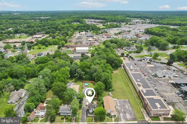 $3,300 | 134 South Main Street, Glassboro, NJ 08028