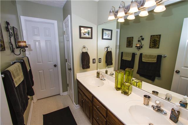 4155 Bethlehem Road Springfield, TN 37172 - Photo 14 of 19 Large upstairs full bathroom has a double vanity as well as a large storage closet.