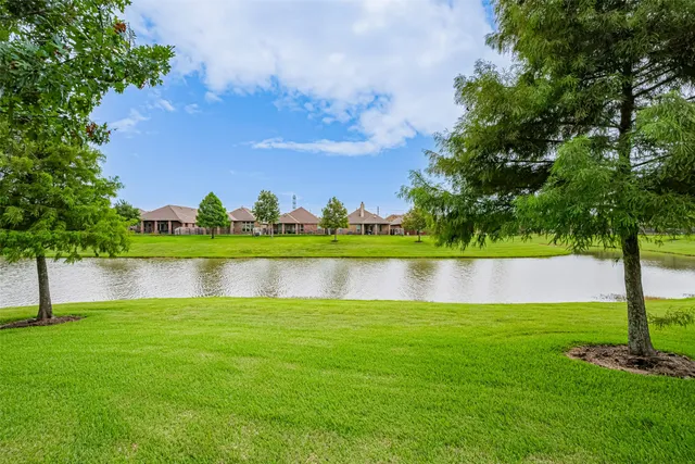 $2,800 | 3215 Laurel Bend Lane, Pearland, TX 77584