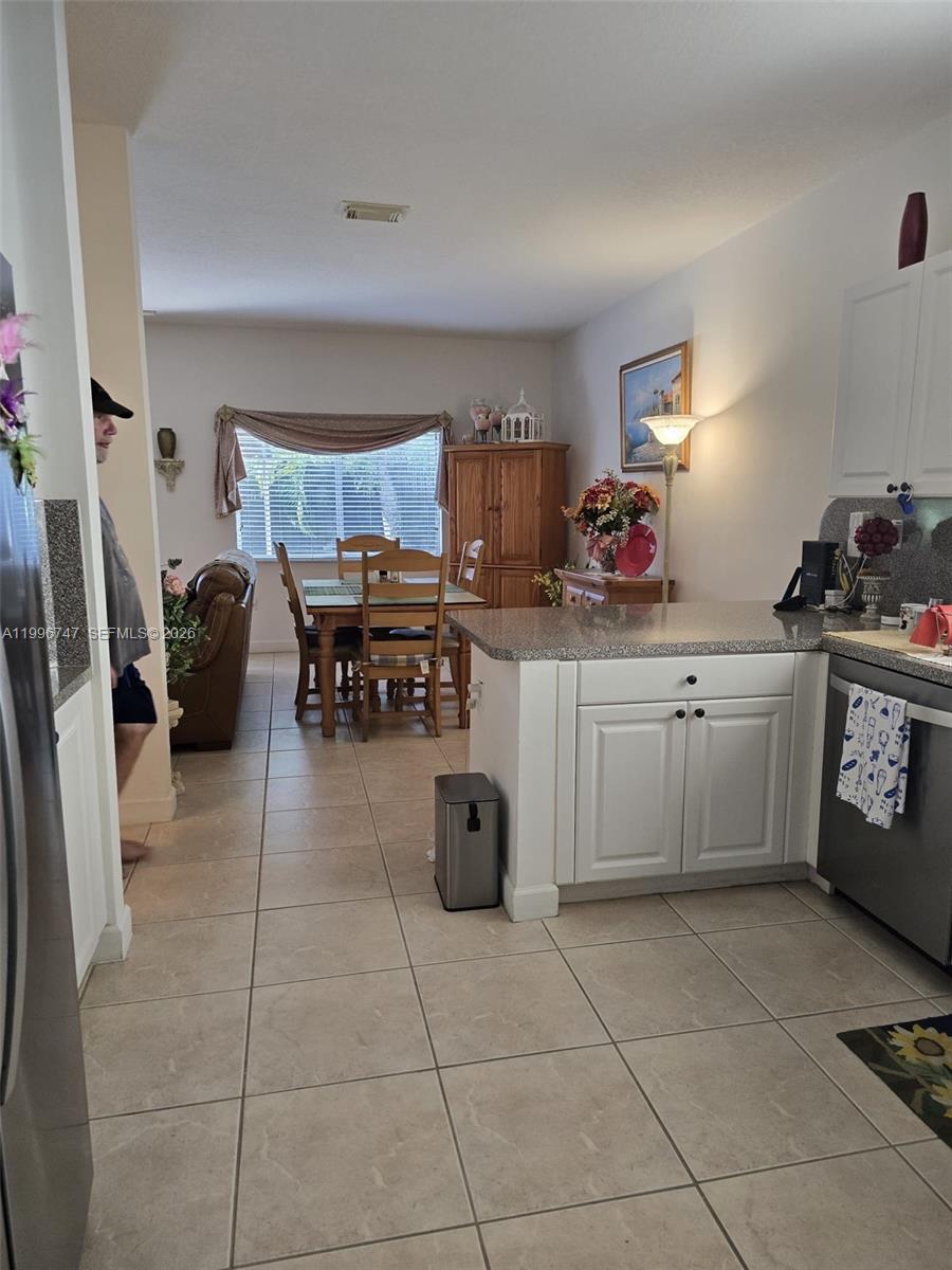 13016 Southwest 142nd Terrace Miami, FL 33186 - Photo 26 of 67