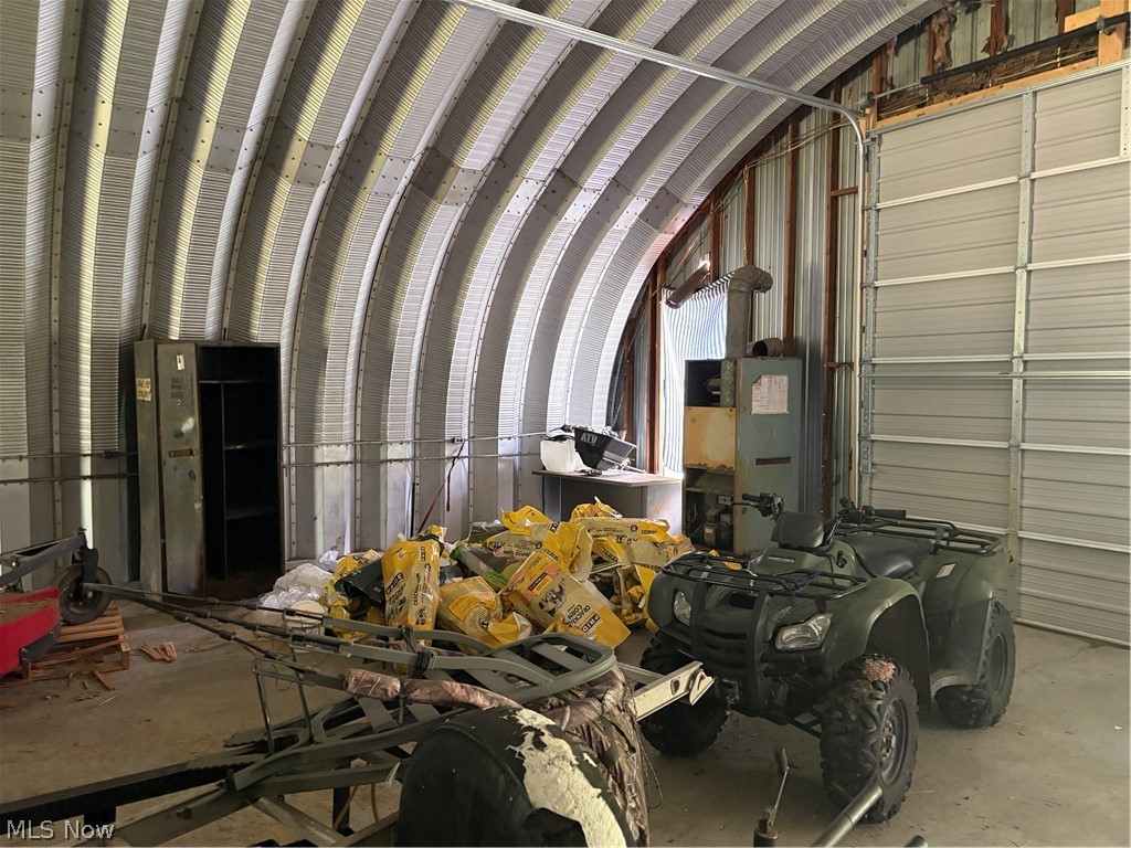 15441 Johnson Road Lisbon, OH 44432 - Photo 23 of 45 Garage