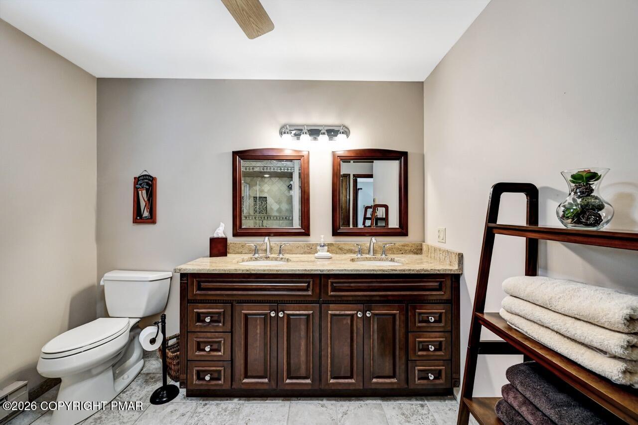 116 Spyglass Hill Road Tobyhanna, PA 18466 - Photo 40 of 73 a bathroom with a sink and a toilet