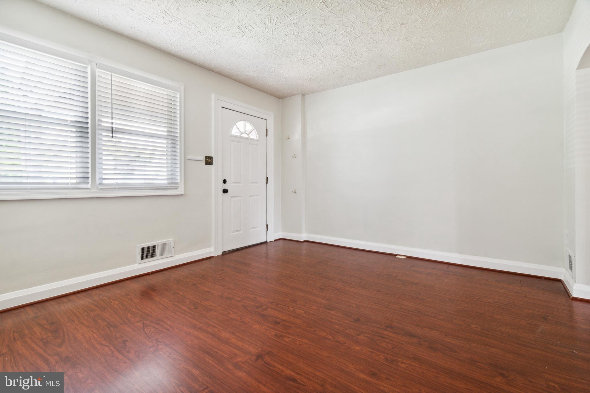 2907 Georgetown Road Baltimore, MD 21230 - Photo 5 of 27 Gallery Image 5