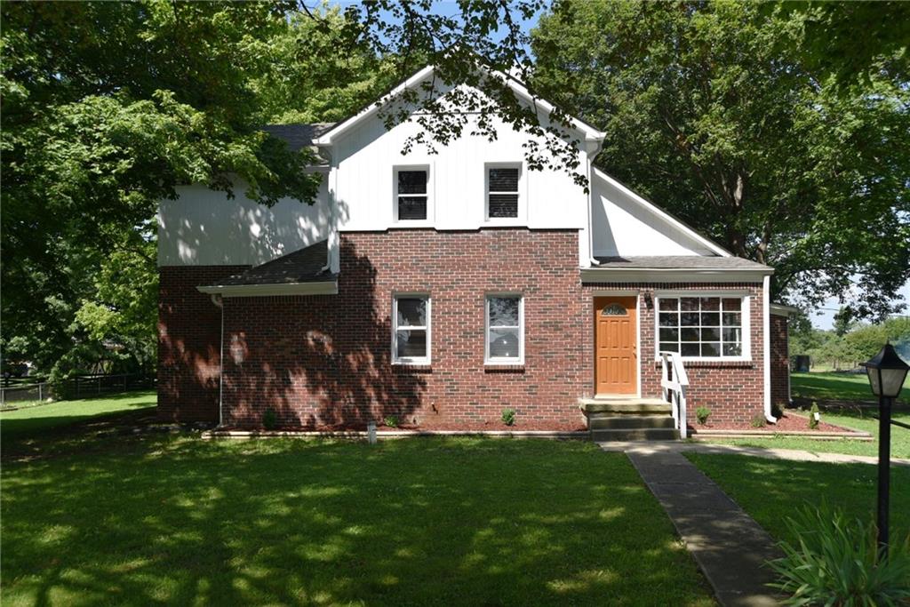 9456 South Mitthoeffer Road Indianapolis, IN 46259 - Photo 1 of 46 Gallery Image 1