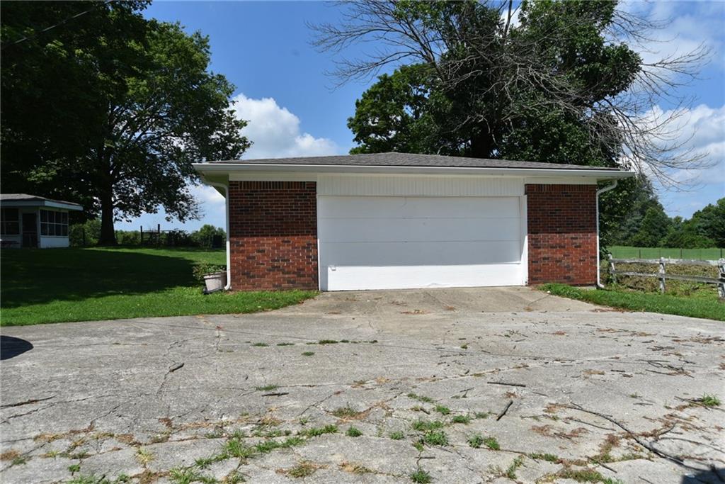 9456 South Mitthoeffer Road Indianapolis, IN 46259 - Photo 24 of 46 Gallery Image 24