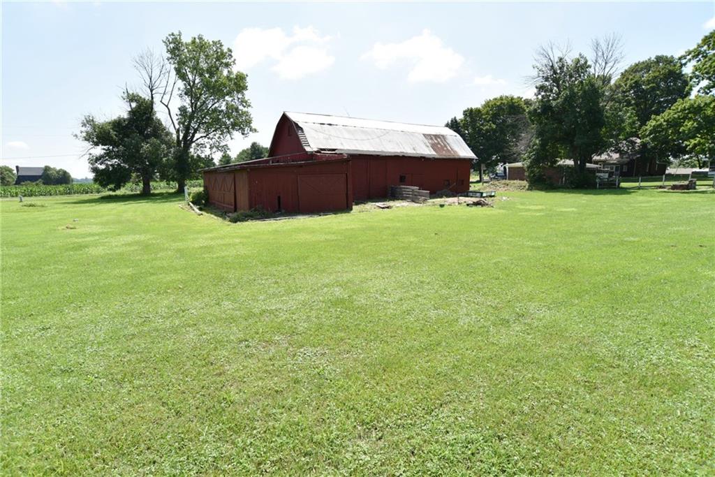 9456 South Mitthoeffer Road Indianapolis, IN 46259 - Photo 7 of 46 Gallery Image 7